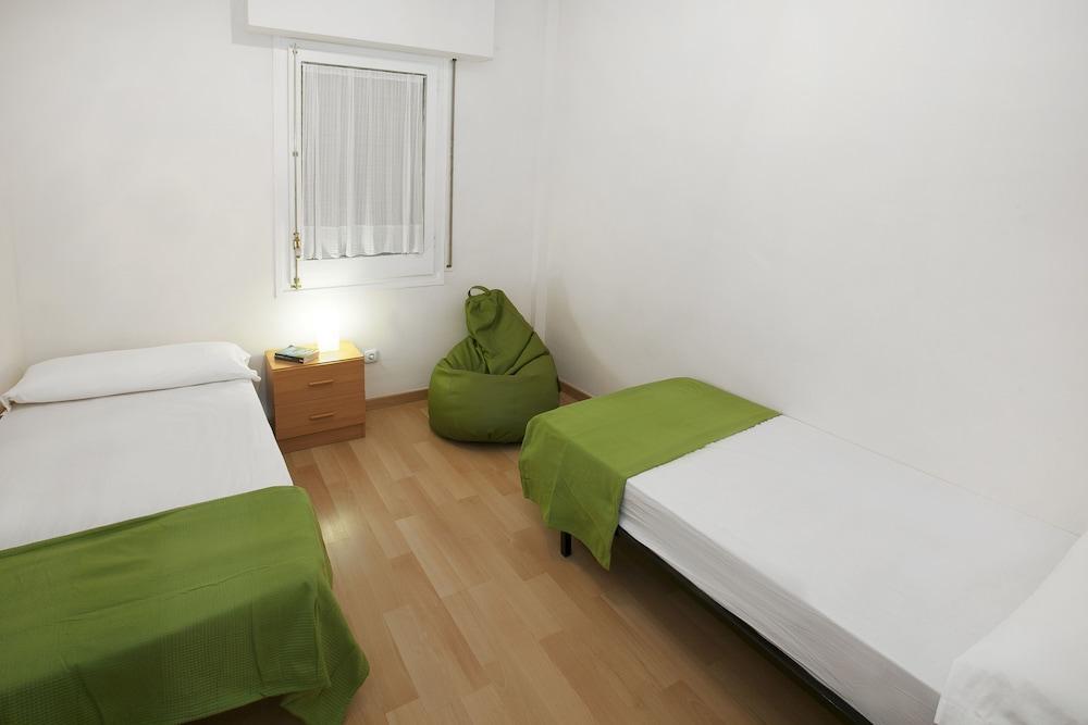 Auberge de jeunesse Sant Jordi Sagrada Familia *