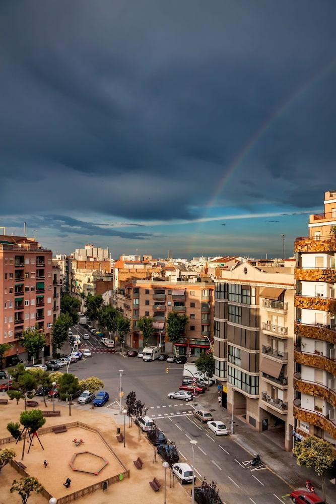 Sant Jordi Sagrada Familia Auberge de jeunesse *