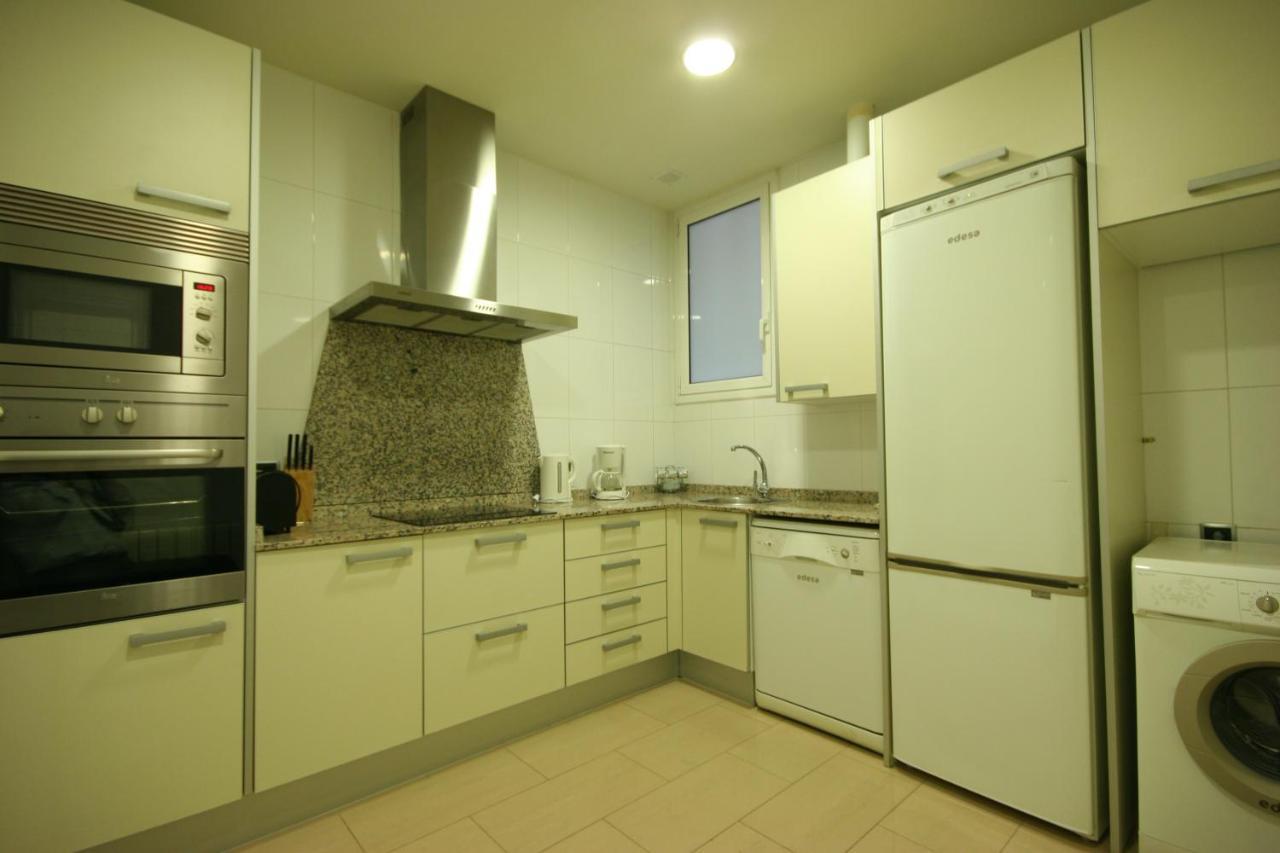 Az Center Apartment