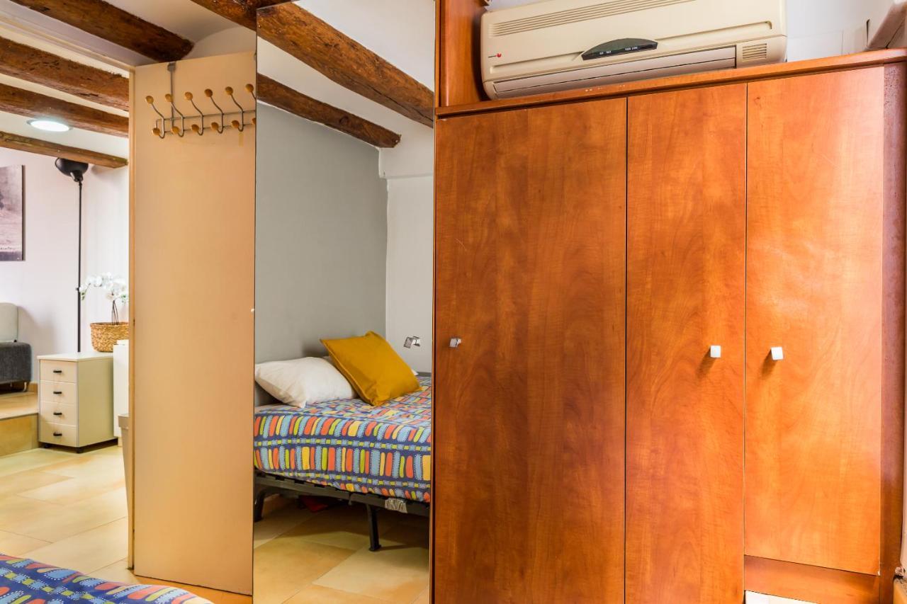Fridays Flats Dreamy Duplex - Stylish Loft Barcelone