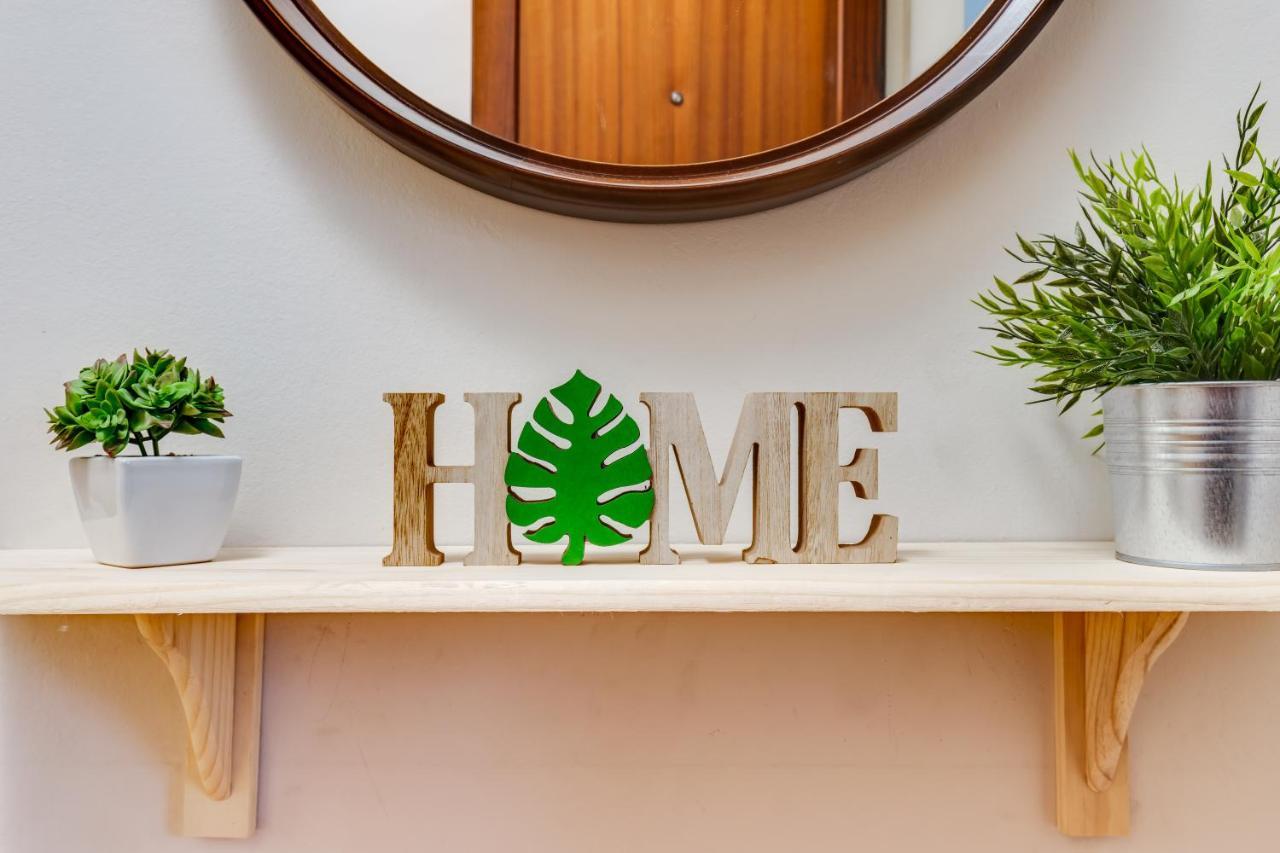 Spacious 4 Bedroom Fira Bcn&camp Nou Apartamento