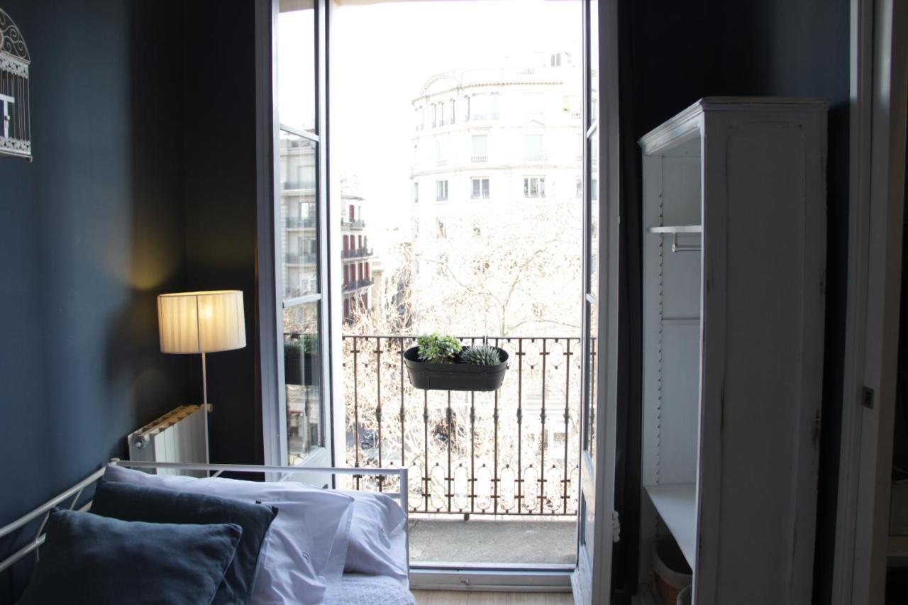 Mr. Serrano Appartement