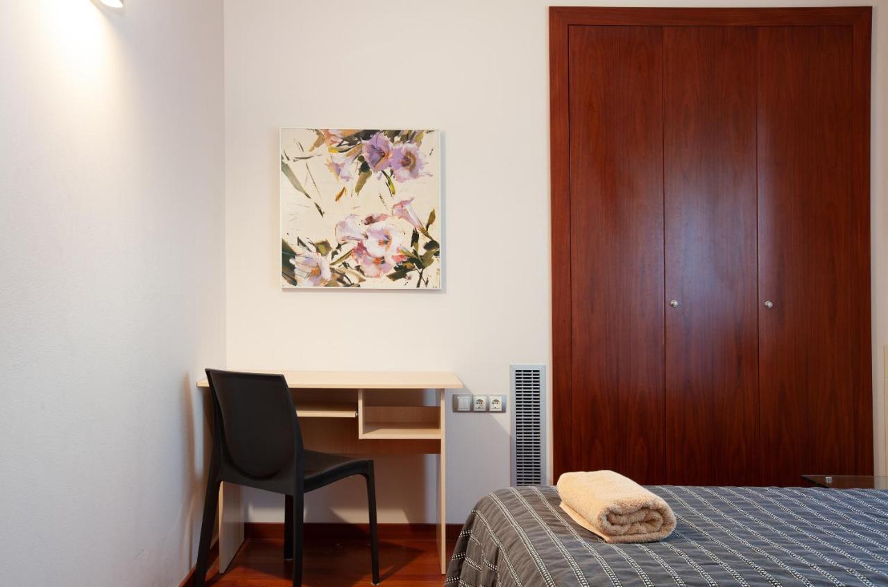 Apartment Akira Flats Sant Antoni Market *