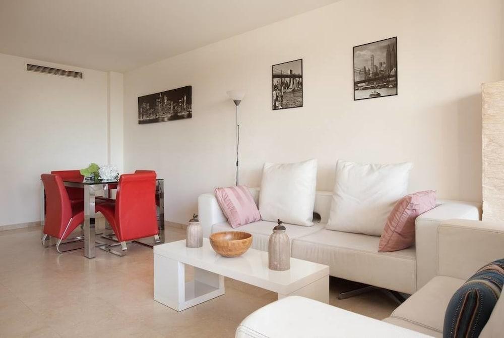Appartement Akira Flats Diagonal Mar Barcelona