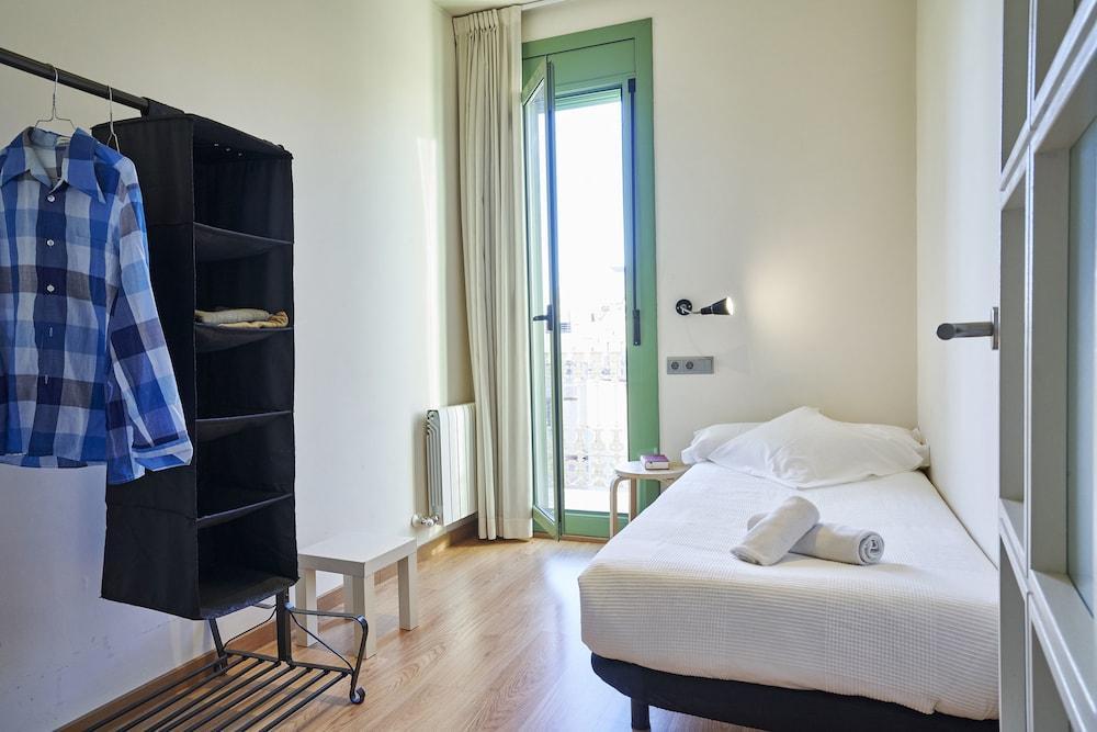 Hotel Sants Station 3*