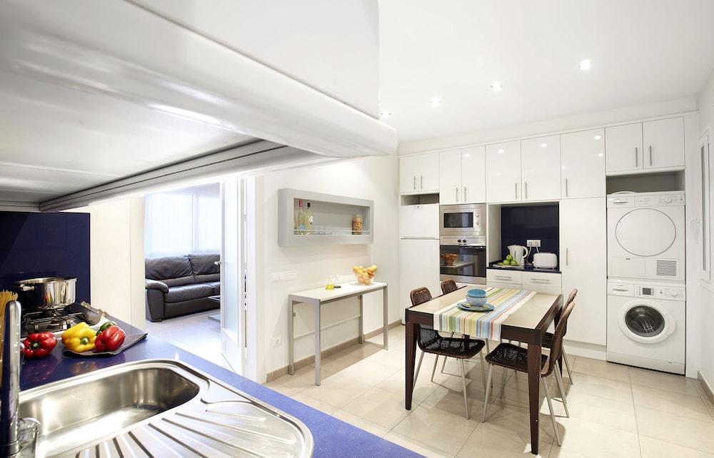 Ainb Diagonal Francesc Macia Appartement
