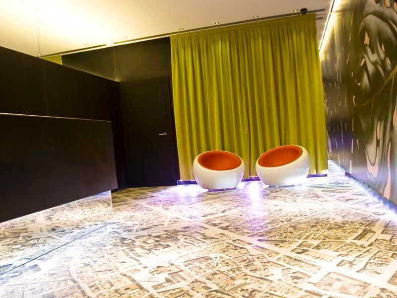 House Hotel 3*