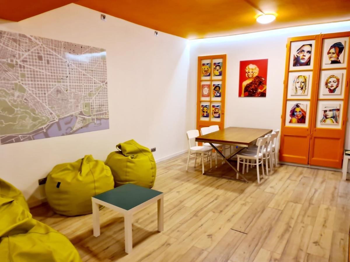 Hostel Arc House Gracia Barcelona