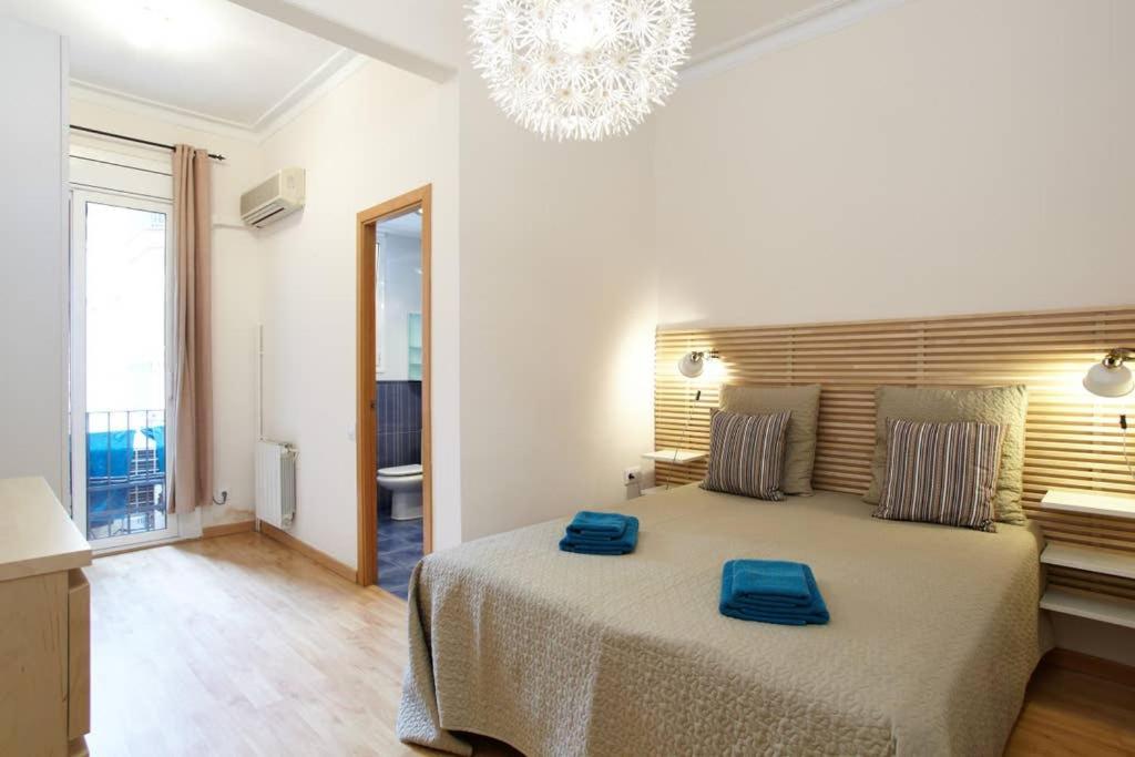Beautiful Apartment In Eixample Apartment