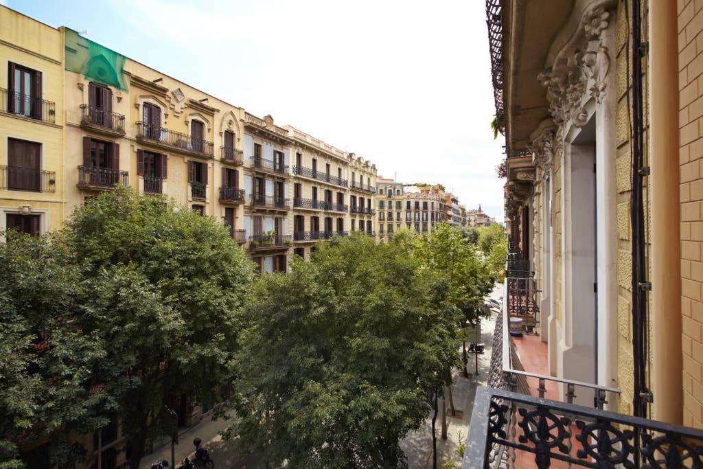 Apartment Beautiful Apartment In Eixample Barcelona