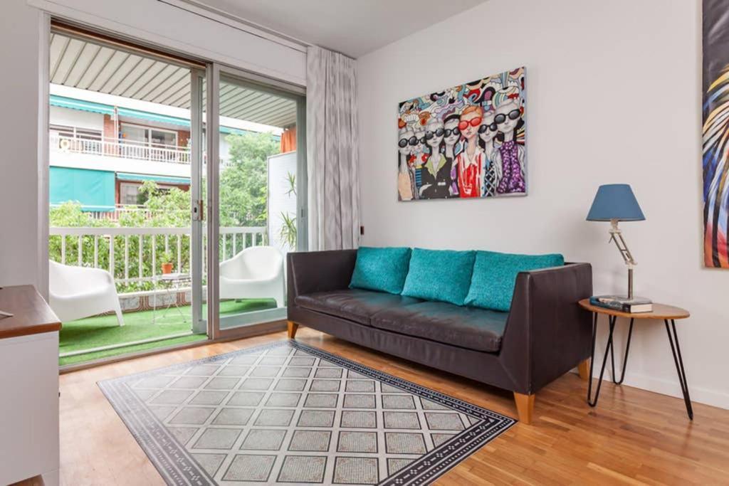 Art House Renoir Plaza Universitat Sant Antoni Appartement