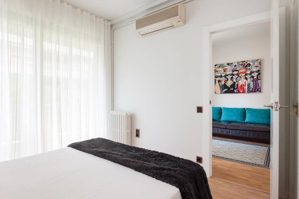 Art House Renoir Plaza Universitat Sant Antoni Appartement *