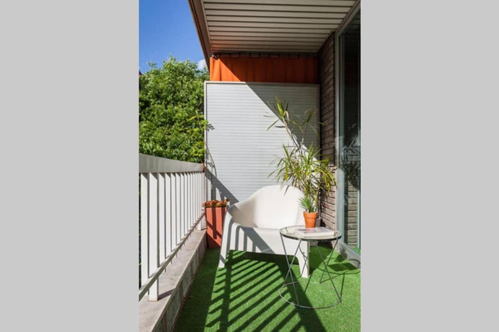 Appartement Art House Renoir Plaza Universitat Sant Antoni