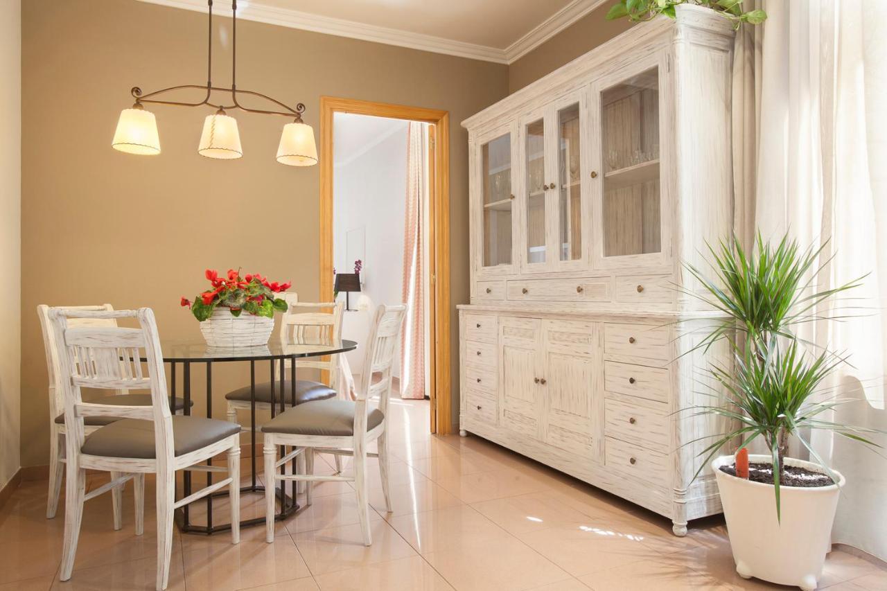 Apartment Bcngotic 11
