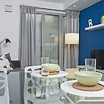 Bbarcelona Gaudi Apartments