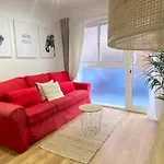 Lovely New Apartment 20 Minutes From Barcelona Center.