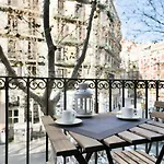 Uma Suites Sagrada Familia