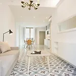 Uma Suites Sagrada Familia