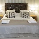 Serennia Exclusive Rooms