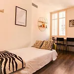 Stylish 2 Bdr In Trendy Gracia