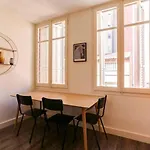 Stylish 2 Bdr In Trendy Gracia