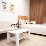 Cozy Near The Barcelona Camp Nou Stadium