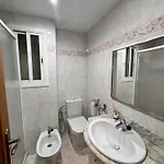 Comfortable And Well-Located Room - Shared Common Areas