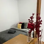 Comfortable And Well-Located Room - Shared Common Areas
