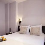 Short Stay Group Camp Nou Serviced Apartments