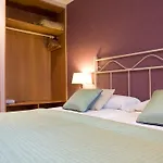 Bcn House Apartments