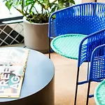 Tsh Campus Poble Sec - Educational Purpose Only