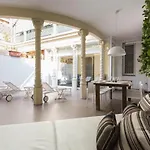 BCN Luxury Apartments