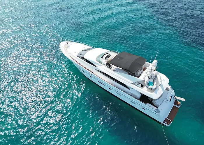 Magnificent Luxury Yacht In Barcelona Center