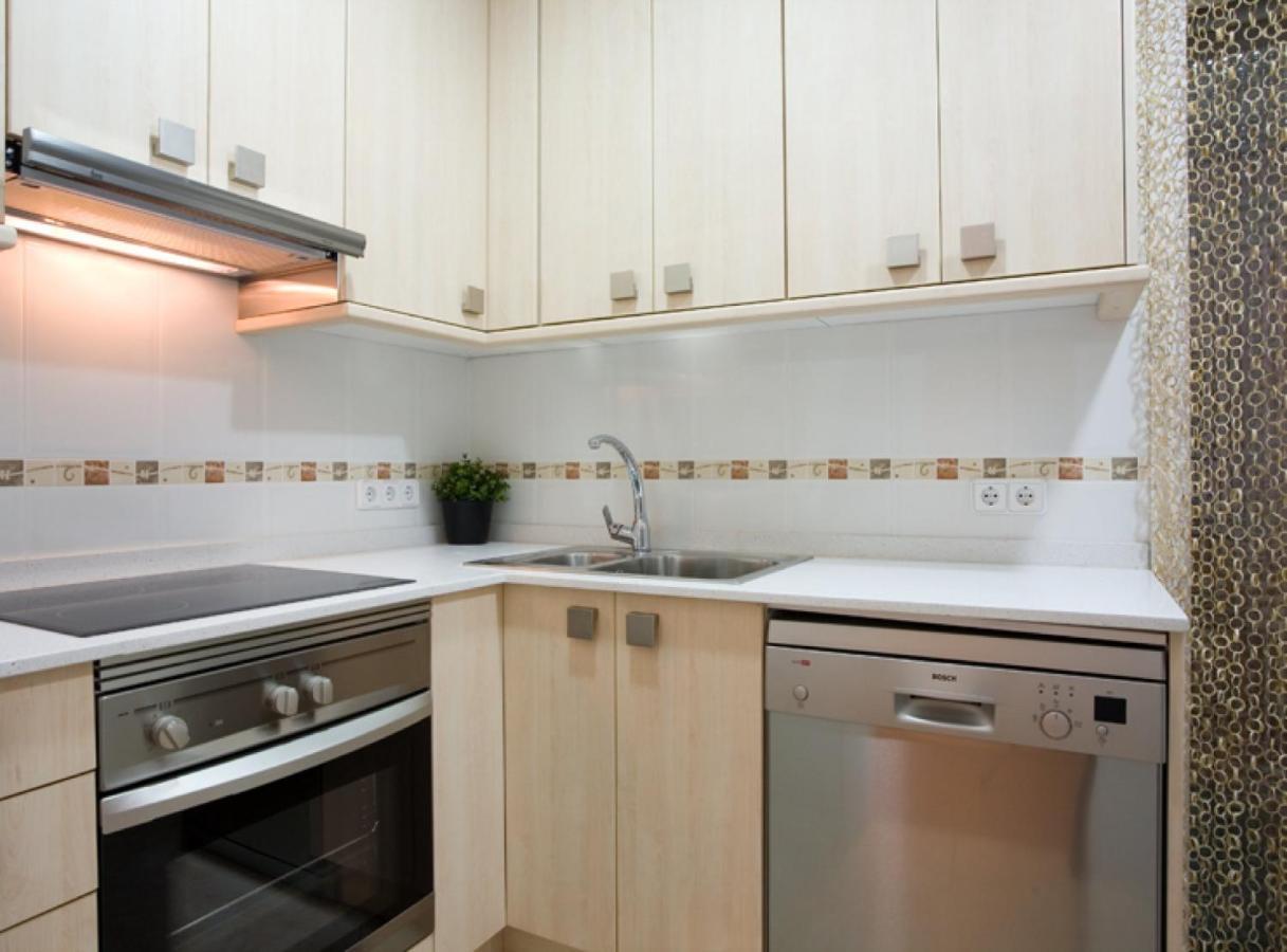 Avinguda Gaudi Apartment Barcelona