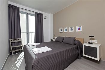 Bbarcelona Gaudi 4* Barcelona