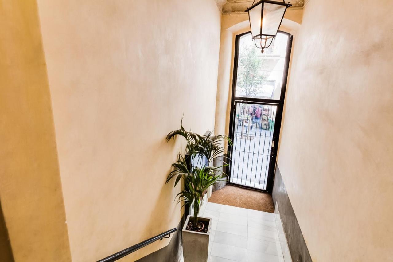 New! En Ville Boutique Placa Universitat Apartment