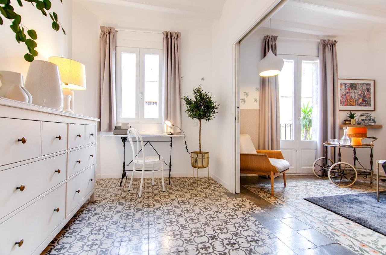 New! En Ville Boutique Placa Universitat Apartment