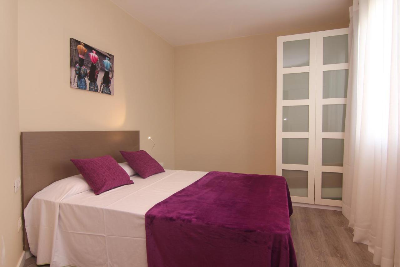 Felip Ii -spacious And Quiet Appartement Barcelona