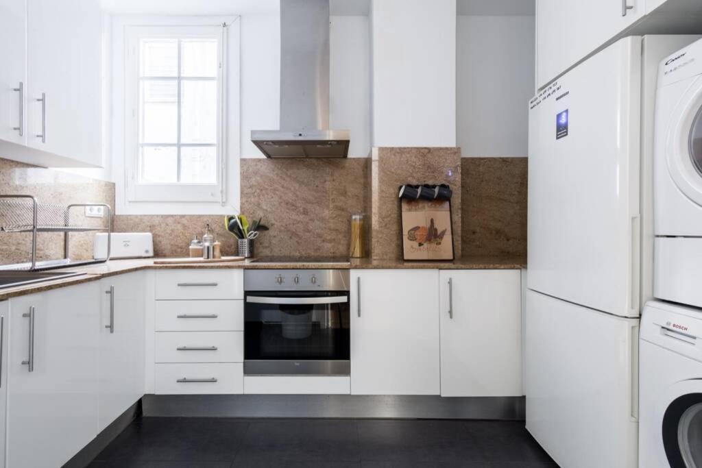 Beautiful & Central Flat Near Sagrada Familia * Barcelone