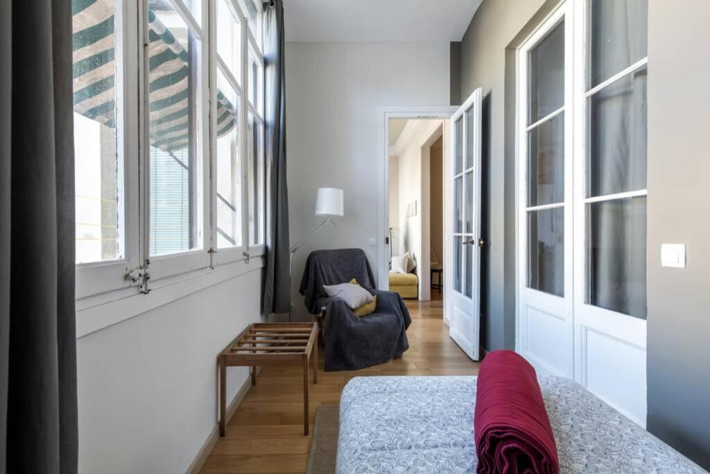 Beautiful & Central Flat Near Sagrada Familia Barcelone