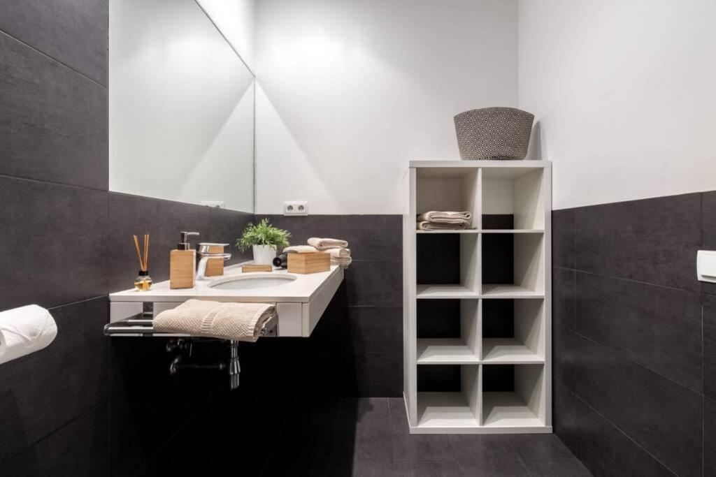 Beautiful & Central Flat Near Sagrada Familia *