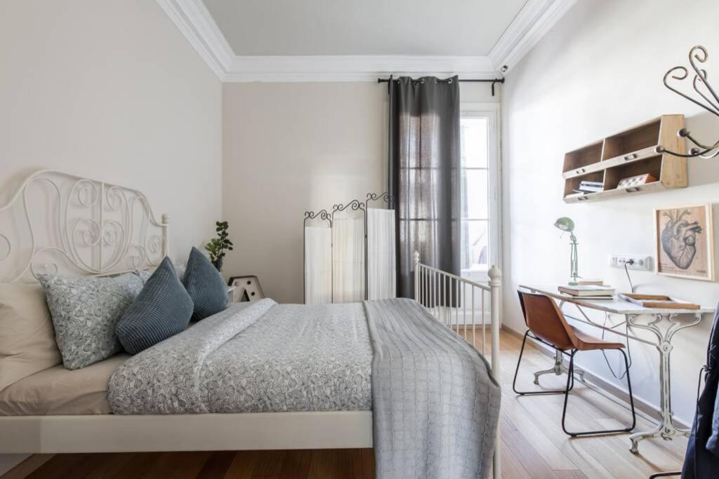 Beautiful & Central Flat Near Sagrada Familia * Barcelone