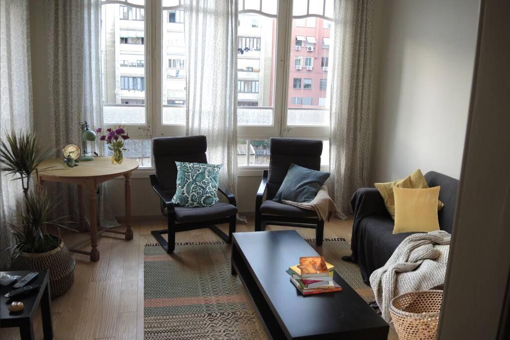 Beautiful & Central Flat Near Sagrada Familia * Barcelone
