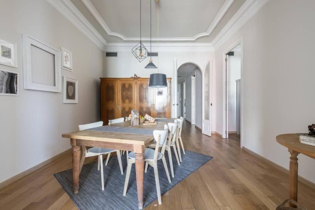 Beautiful & Central Flat Near Sagrada Familia Appartement Barcelone