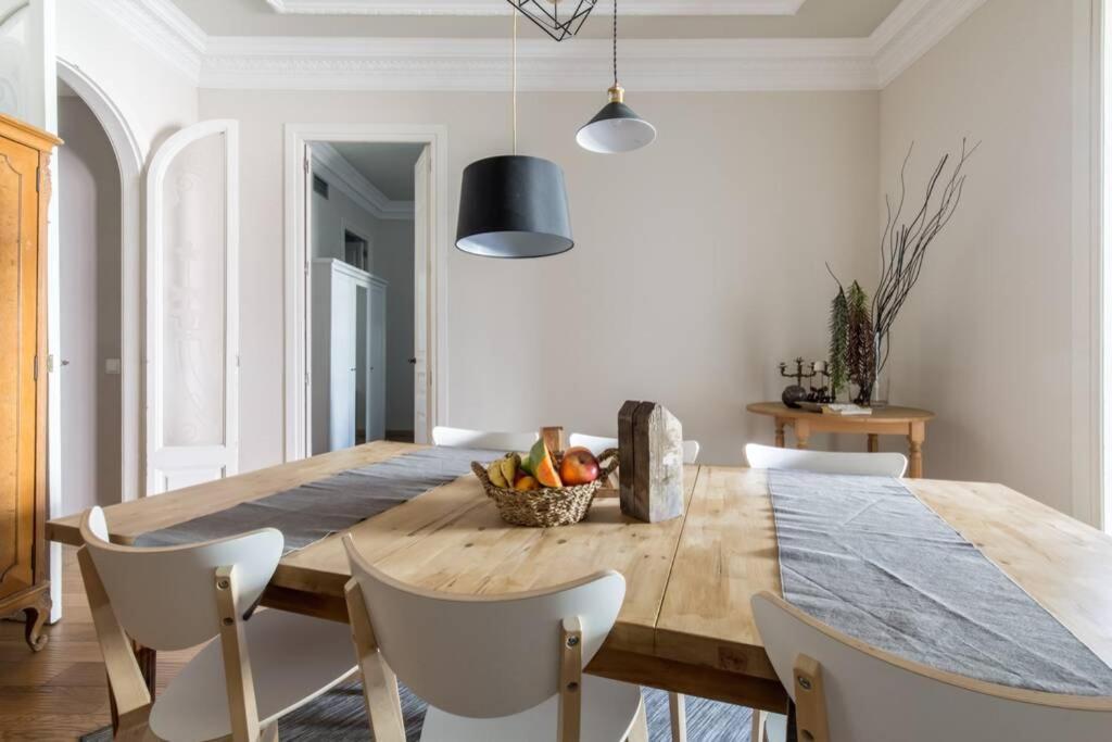 Beautiful & Central Flat Near Sagrada Familia *