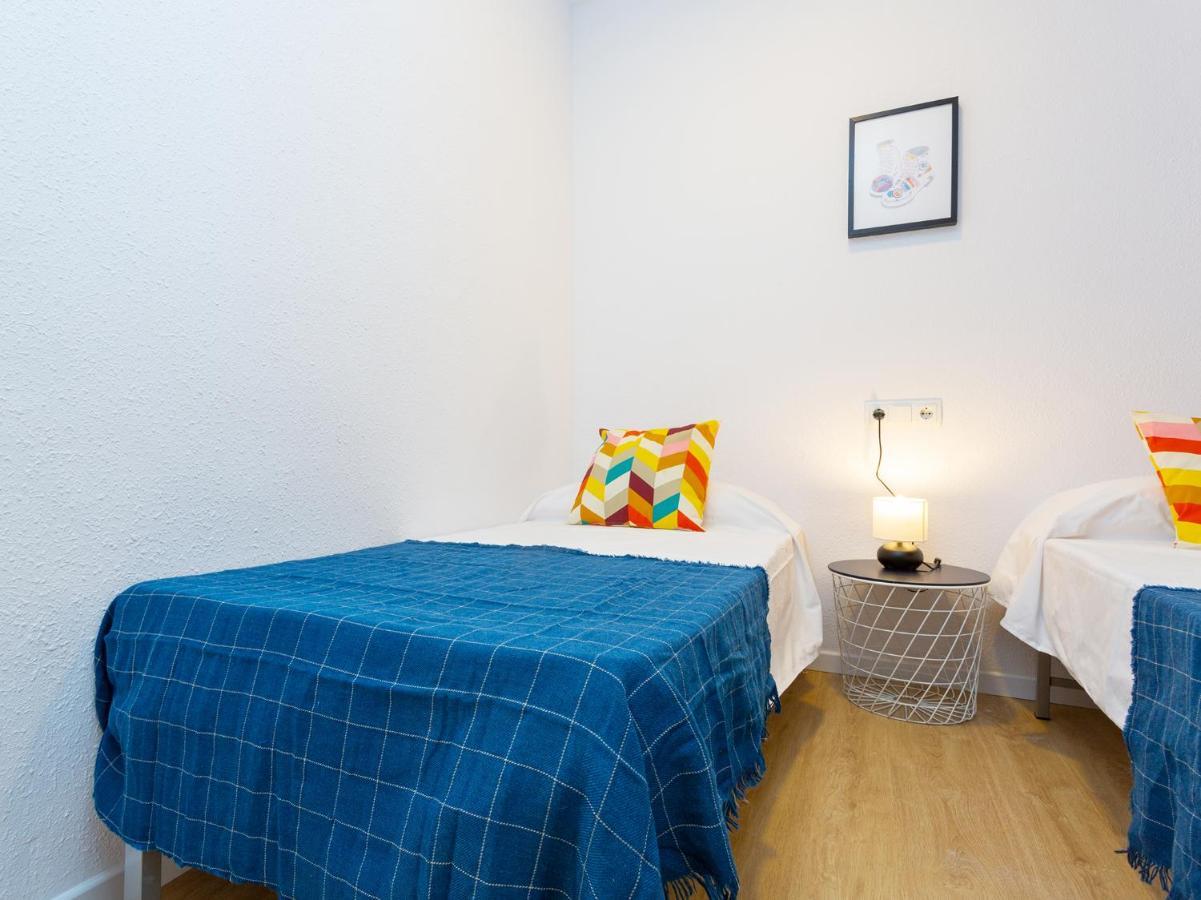 Higuests - Sagrada Familia Apartment Barcelona