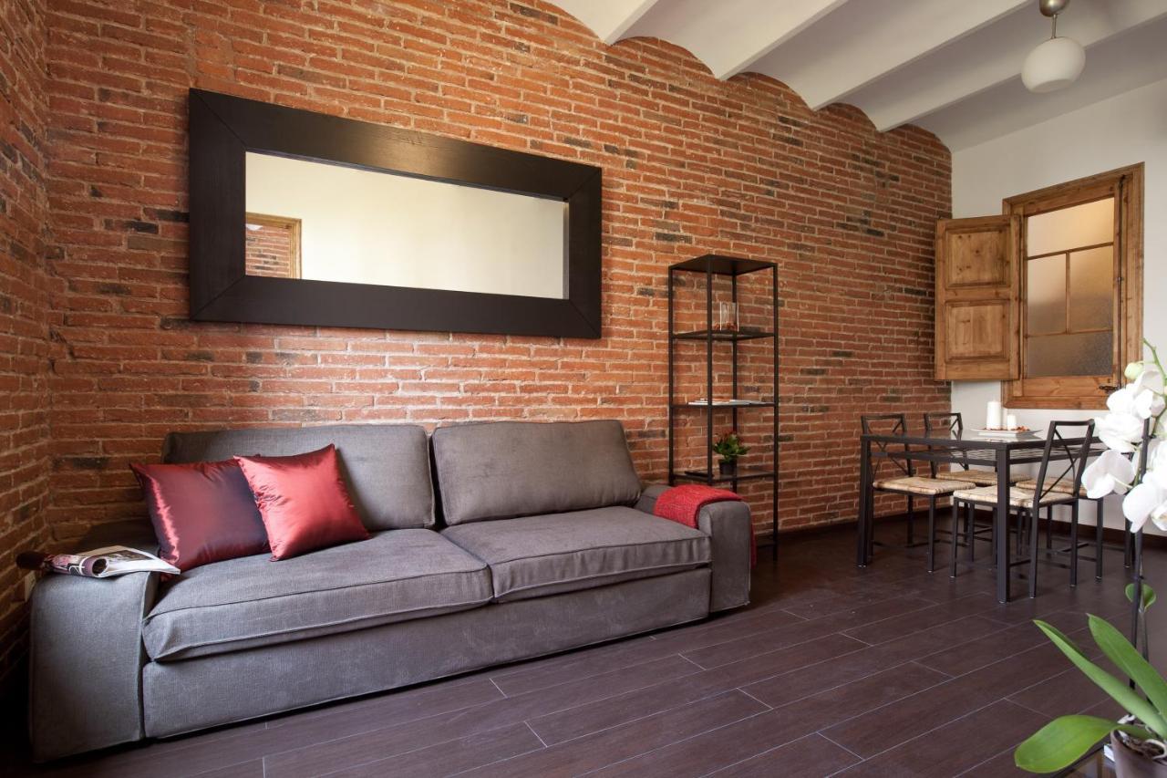 Appartement Comfortable Family With Balcony Barcelona