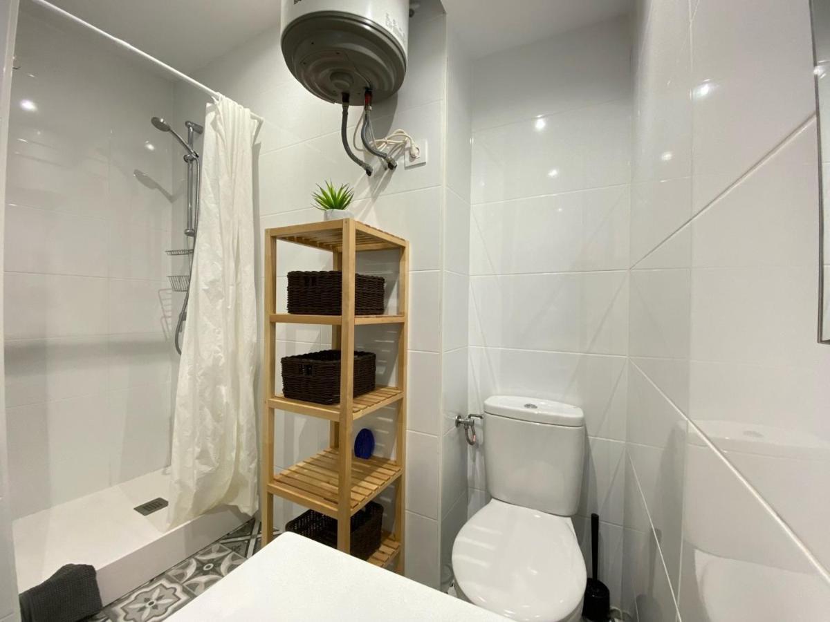 Apartment Lovely New 20 Minutes From Center.