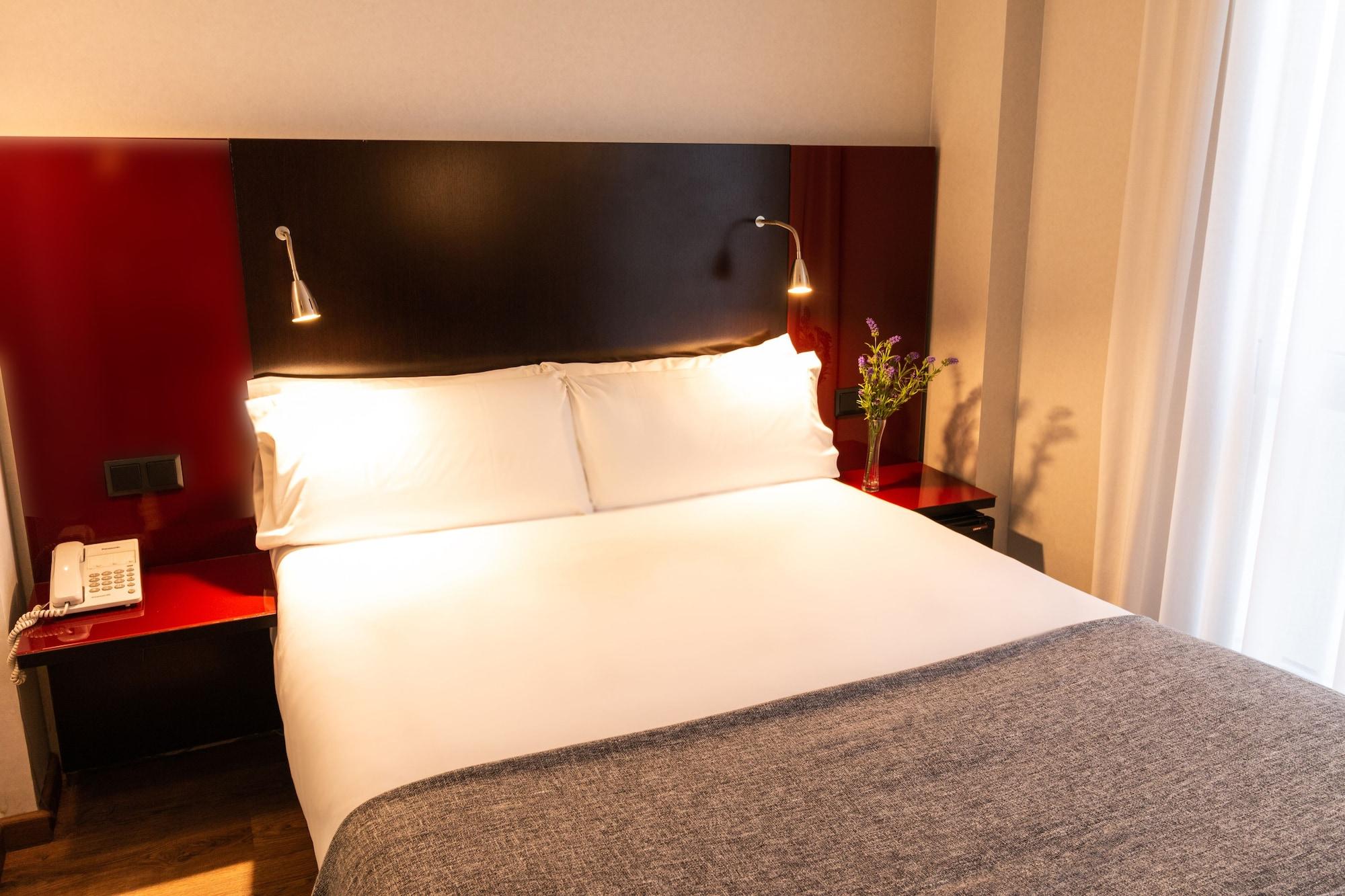 Sm Sant Antoni Hotel Barcelona