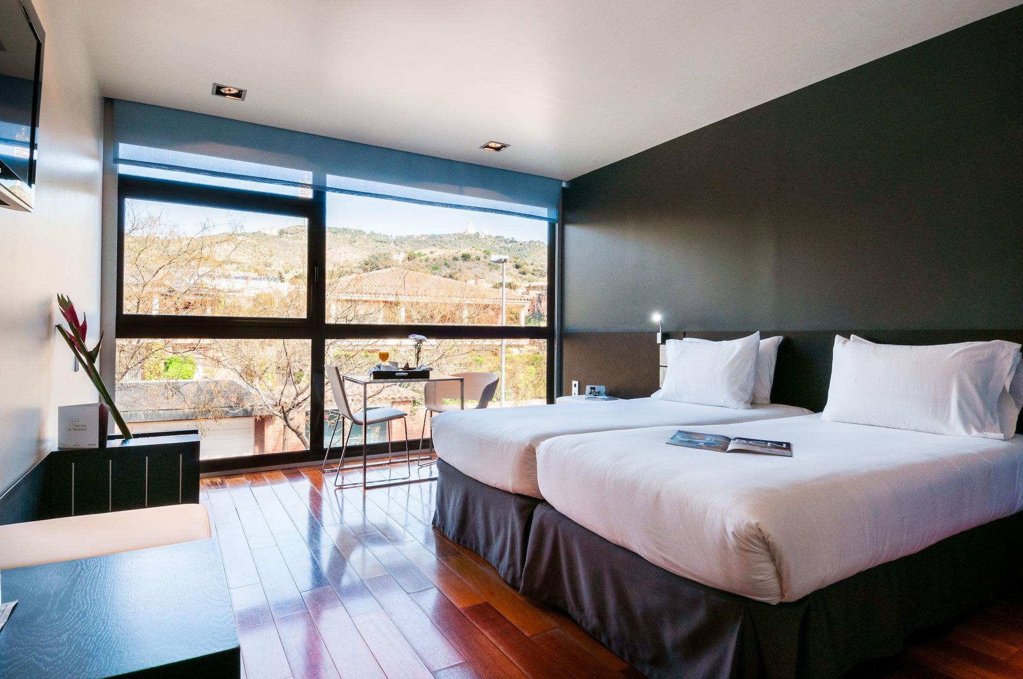 Ikonik Angli Hotel Barcelone